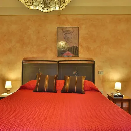 Villa Cicogna Sleeps 3 Paterna