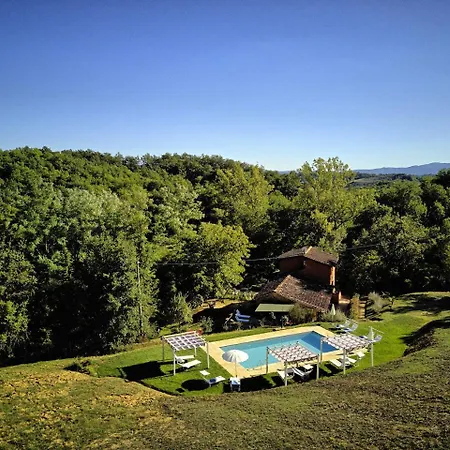 Cicogna Sleeps 3 Villa